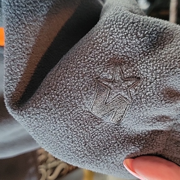 Jacket - Picture 5 of 5